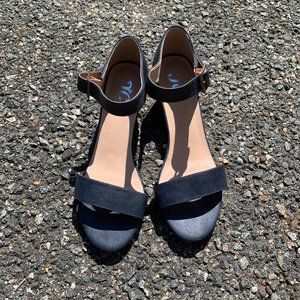 Donated JC Ankle Strap Low Wedge sandals - Navy - Size 9